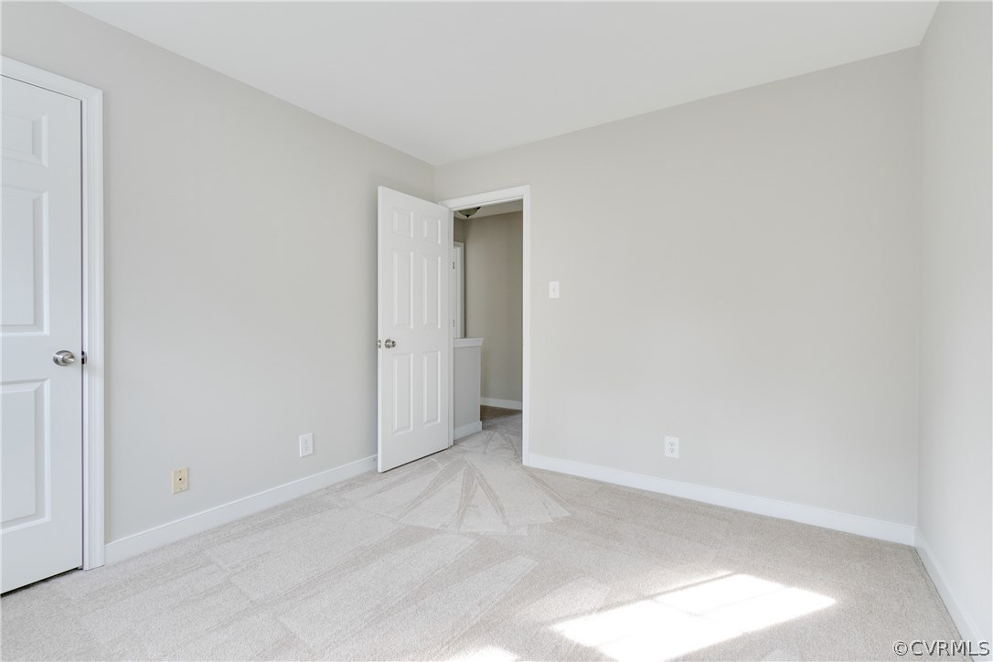 1018 Ashbrook Landing Road Midlothian, VA 23114 - Photo 9 of 46 a view of an empty room