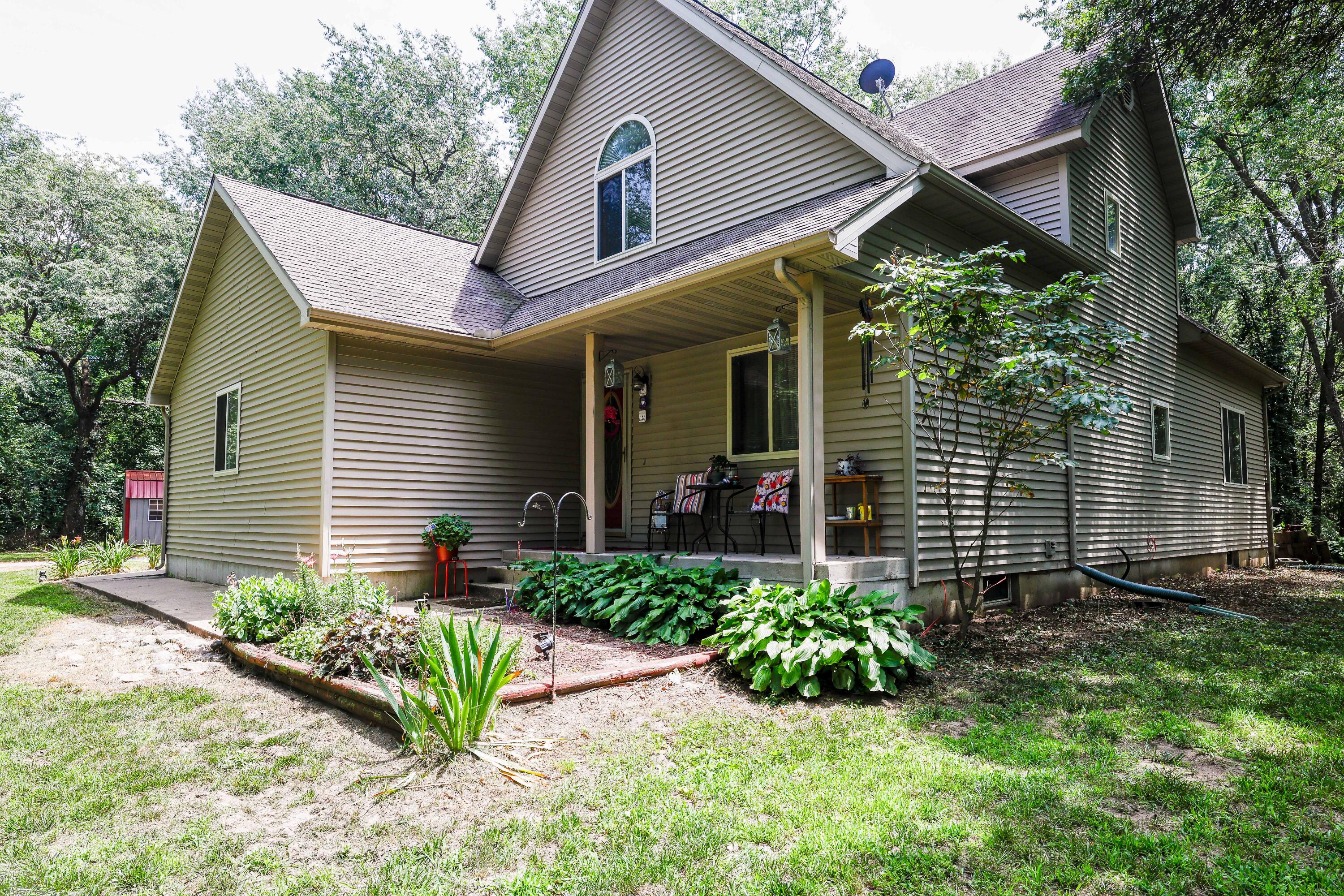 10847 West 700 South Rensselaer, IN 47978 - Photo 1 of 44 3000x2000