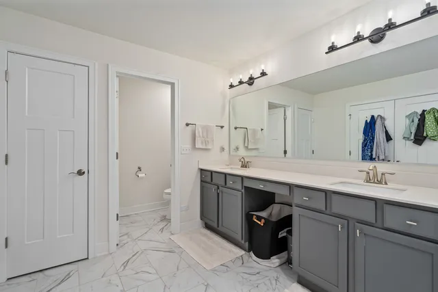 $3,500 | 16609 South Silo Bnd Drive, Lockport, IL 60441