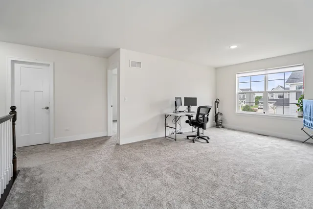 $3,500 | 16609 South Silo Bnd Drive, Lockport, IL 60441