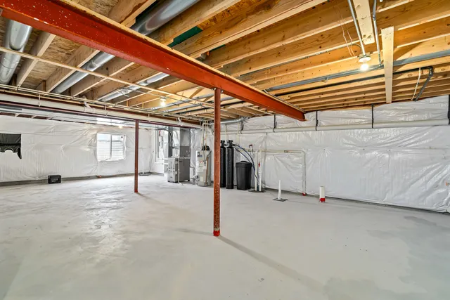 $3,500 | 16609 South Silo Bnd Drive, Lockport, IL 60441