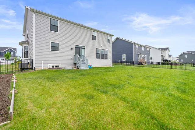 $3,500 | 16609 South Silo Bnd Drive, Lockport, IL 60441