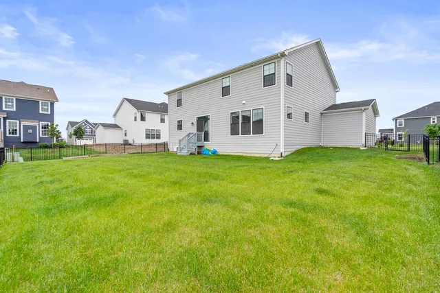 $3,500 | 16609 South Silo Bnd Drive, Lockport, IL 60441
