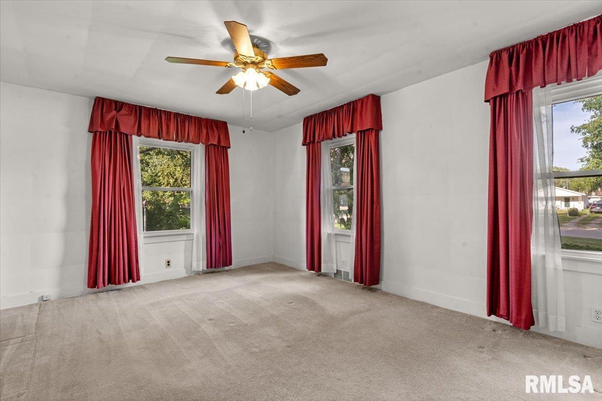 1939 Dial Court Springfield, IL 62704 - Photo 20 of 37