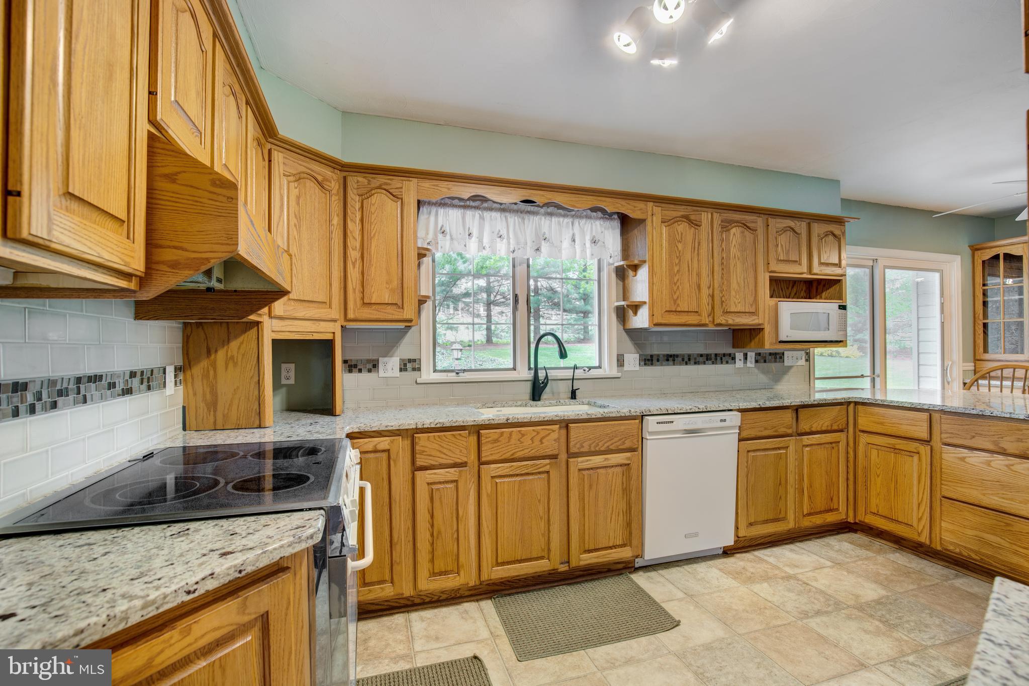 3111 Old Taneytown Road Westminster, MD 21158 - Photo 15 of 62 Kitchen