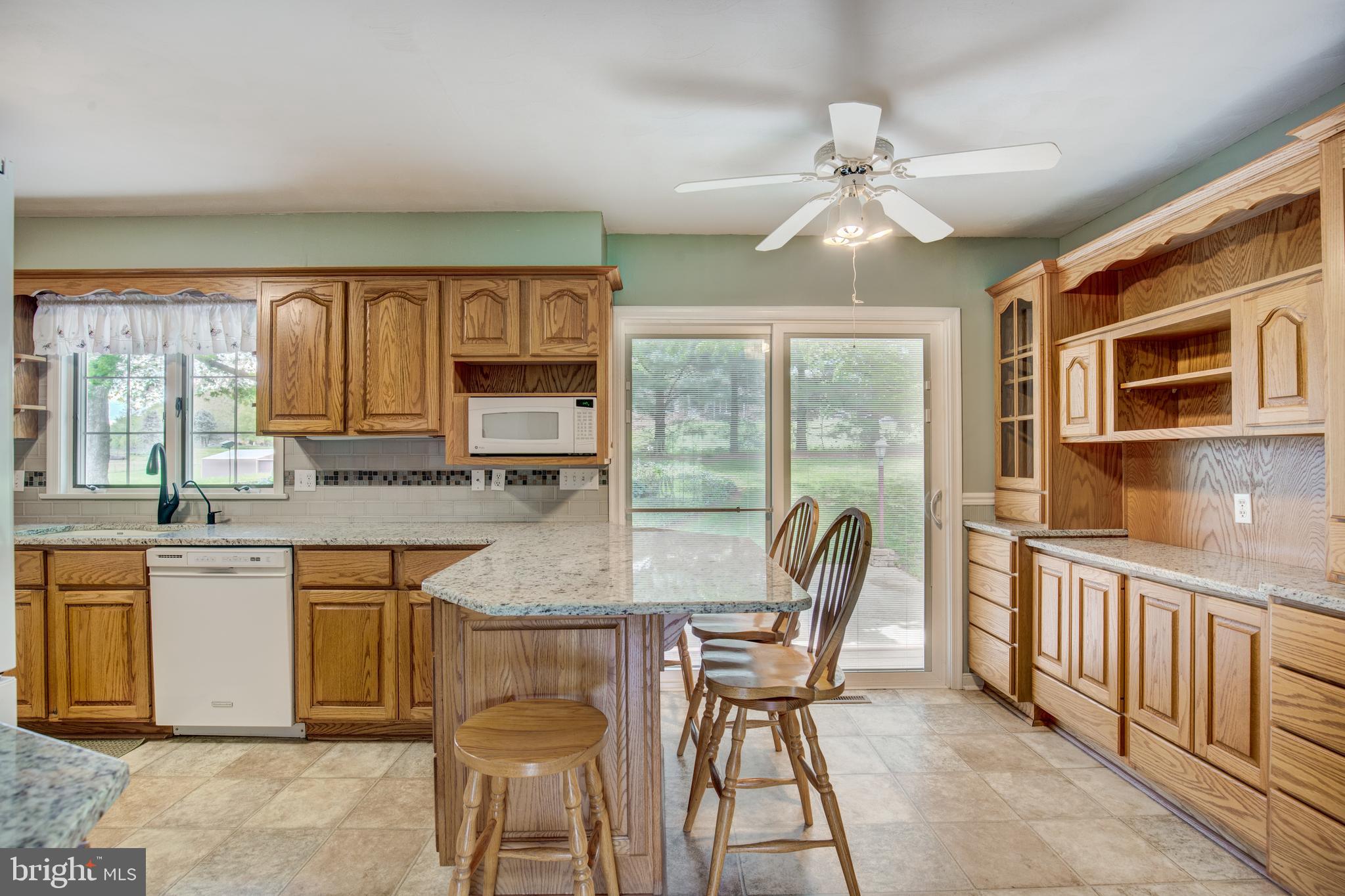 3111 Old Taneytown Road Westminster, MD 21158 - Photo 19 of 62 Built in storage