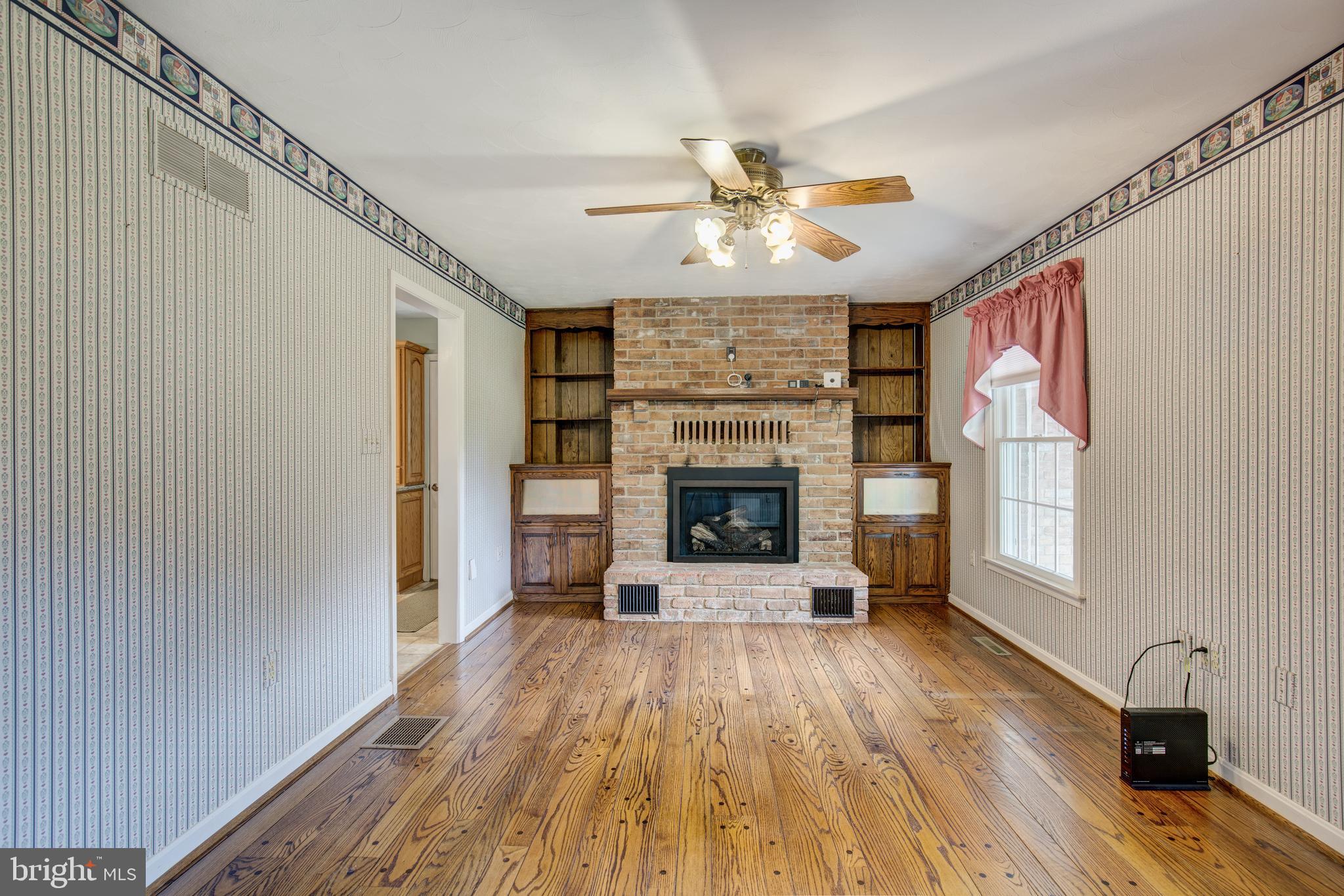 3111 Old Taneytown Road Westminster, MD 21158 - Photo 27 of 62 FR or Den