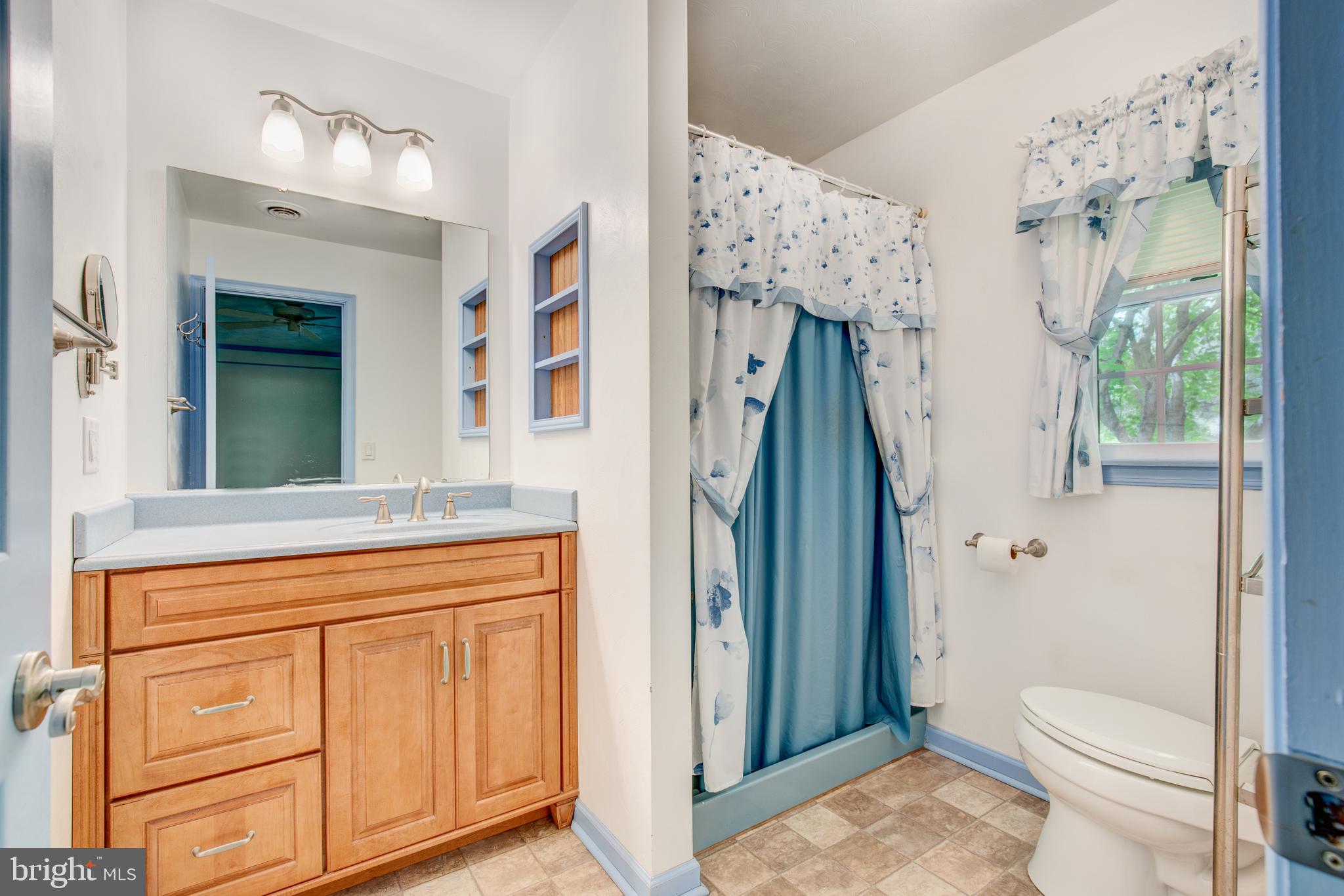 3111 Old Taneytown Road Westminster, MD 21158 - Photo 32 of 62 Master bath