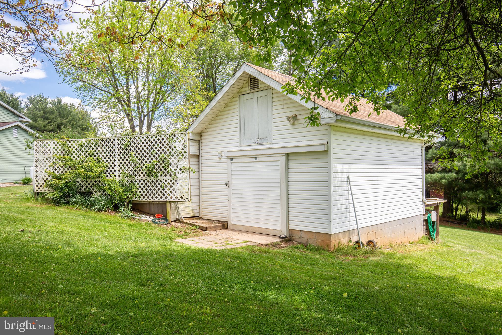 3111 Old Taneytown Road Westminster, MD 21158 - Photo 48 of 62 Big storage shed