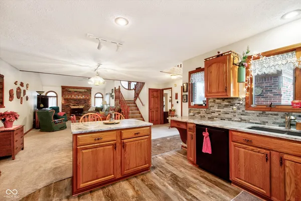 $259,900 | 1918 Summer Place, Anderson, IN 46012