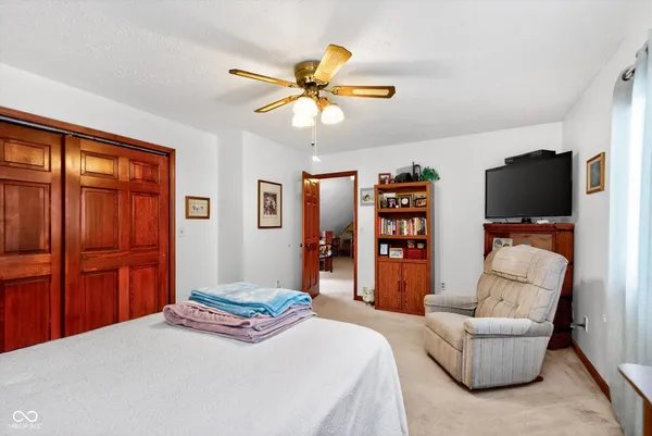 $249,900 | 1918 Summer Place, Anderson, IN 46012