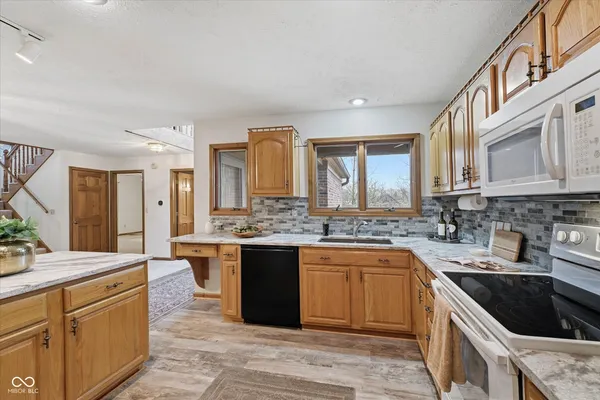 $249,900 | 1918 Summer Place, Anderson, IN 46012