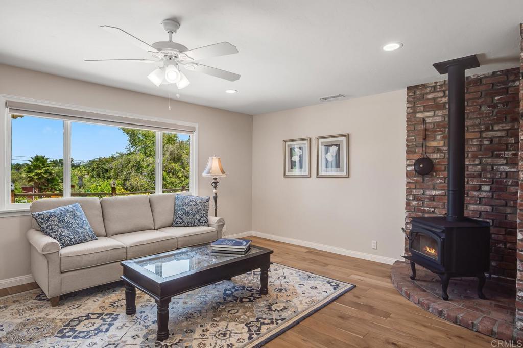 2211 Winterwarm Drive Fallbrook, CA 92028 - Photo 13 of 36