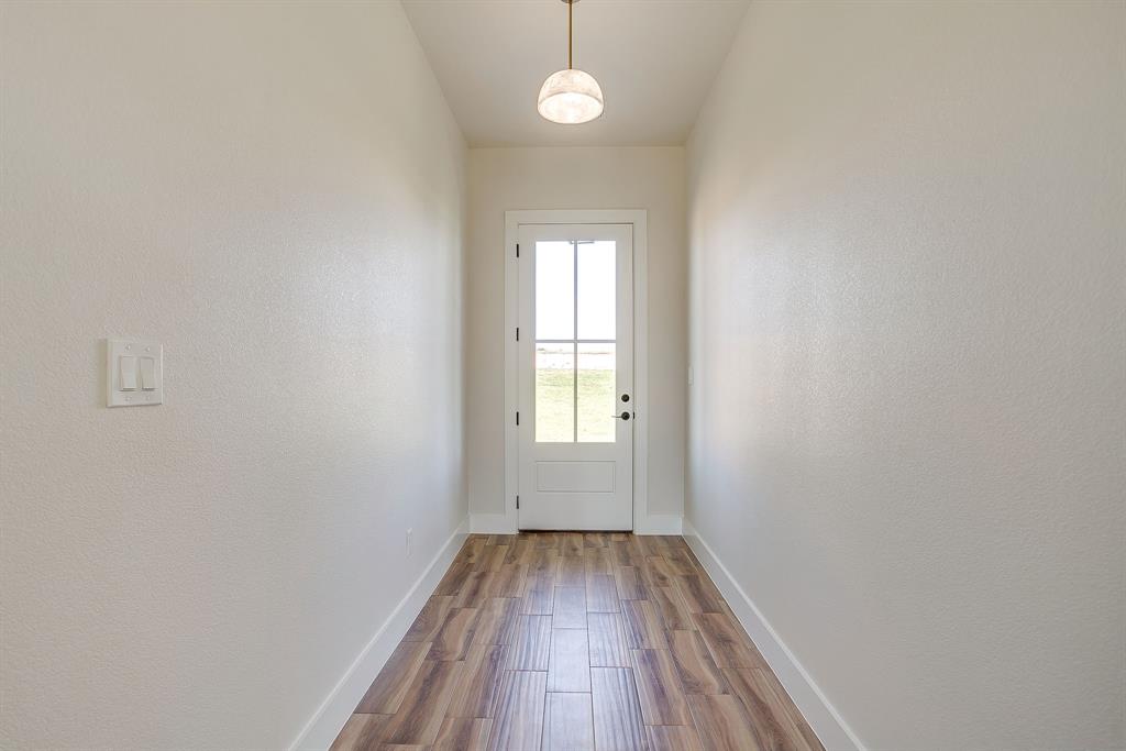 217 Kilkenny Road Poolville, TX 76487 - Photo 4 of 39 Gallery Image 4