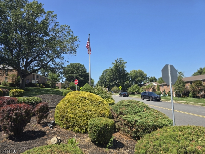 72 Troy Drive, Unit D Springfield, NJ 07081 - Photo 1 of 17