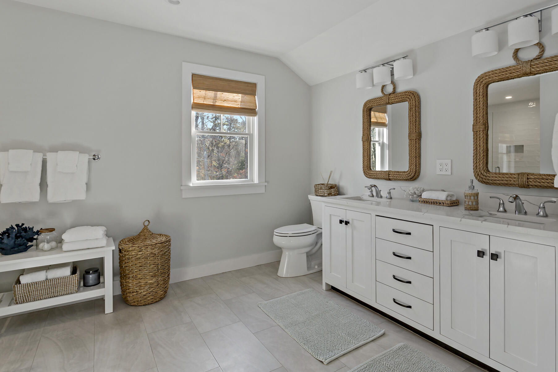 1526 Hyannis-Barnstable Road Barnstable, MA 02630 - Photo 23 of 43 Primary Bathroom