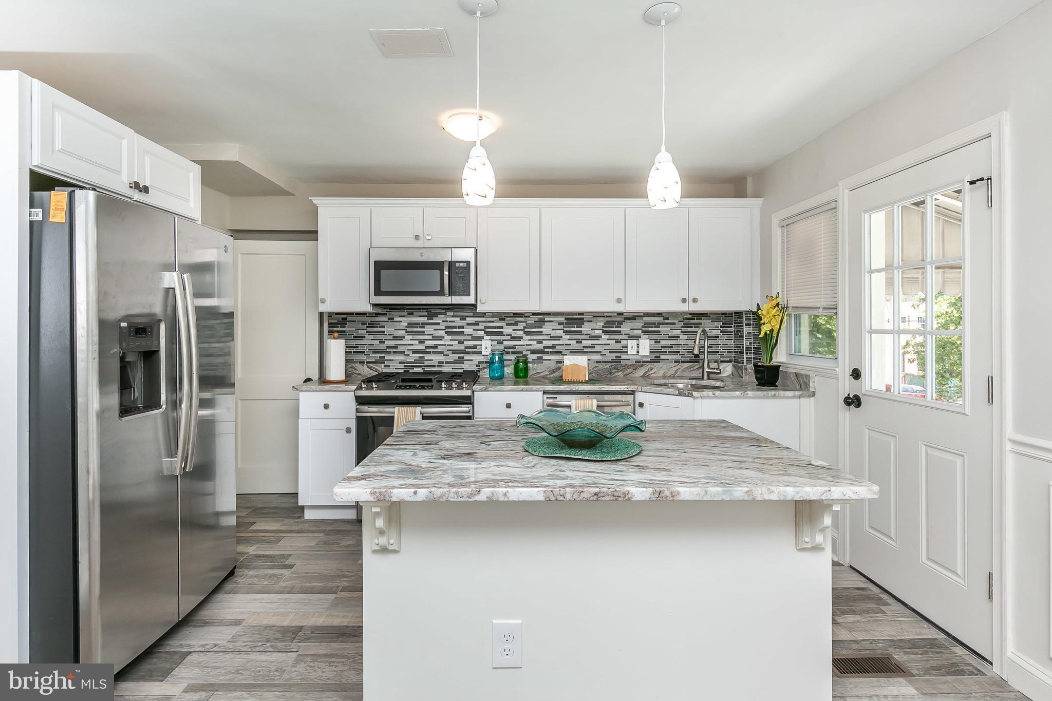 5939 Falkirk Road Baltimore, MD 21239 - Photo 19 of 54 SS Appliances