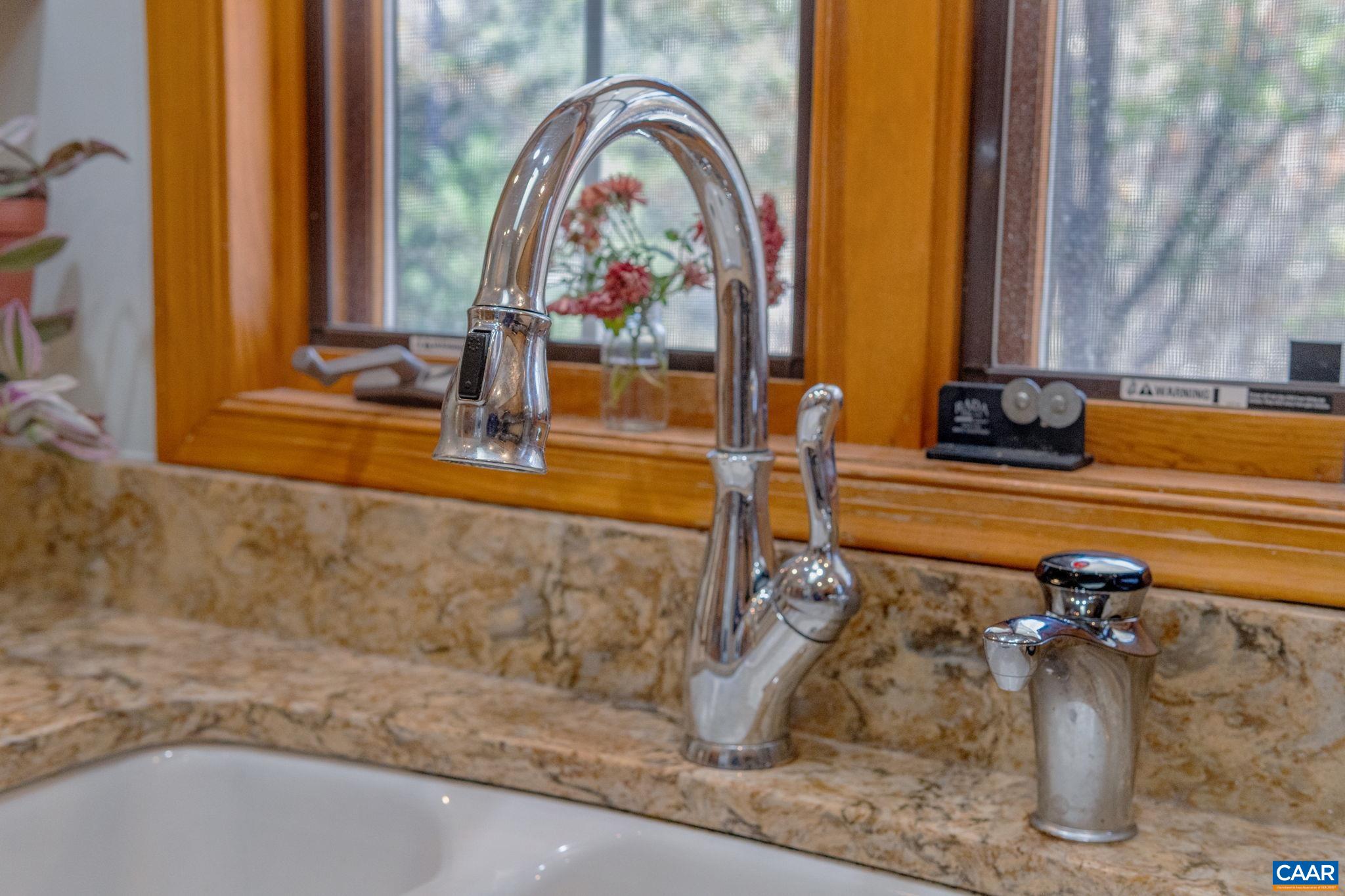 30 Brougham Road Palmyra, VA 22963 - Photo 17 of 57 a room with a washing machine and mirror
