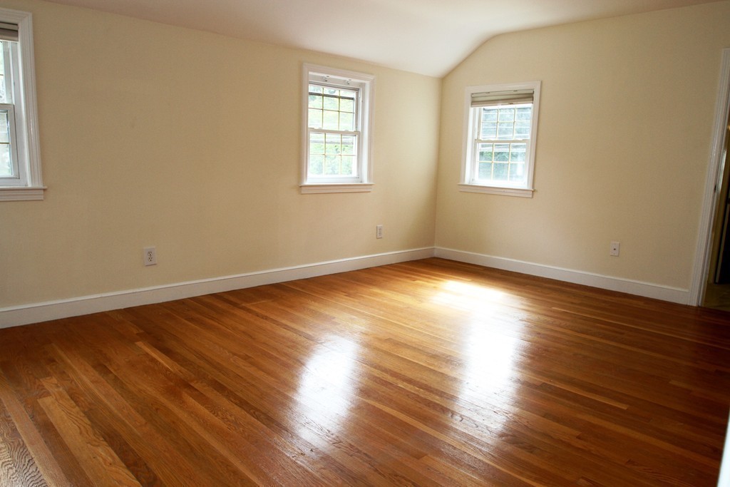 4 Pioneer Road Hingham, MA 02043 - Photo 14 of 20 Gallery Image 14