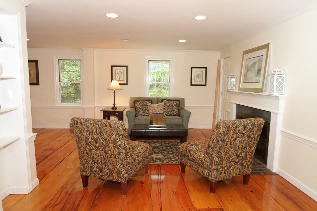 4 Pioneer Road Hingham, MA 02043 - Photo 8 of 20 Gallery Image 8