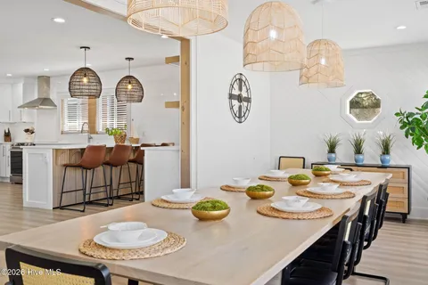 $1,500,000 | 305 Sumter Avenue, Carolina Beach, NC 28428