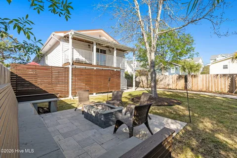 $1,500,000 | 305 Sumter Avenue, Carolina Beach, NC 28428