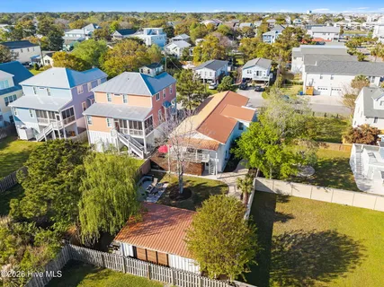 $1,500,000 | 305 Sumter Avenue, Carolina Beach, NC 28428