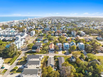 $1,500,000 | 305 Sumter Avenue, Carolina Beach, NC 28428
