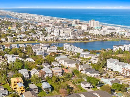 $1,500,000 | 305 Sumter Avenue, Carolina Beach, NC 28428