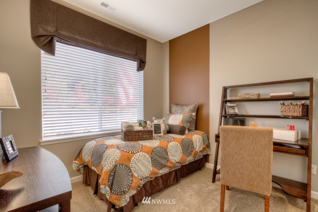 315 221st Place Southwest, Unit L1002 Bothell, WA 98021 - Photo 8 of 20