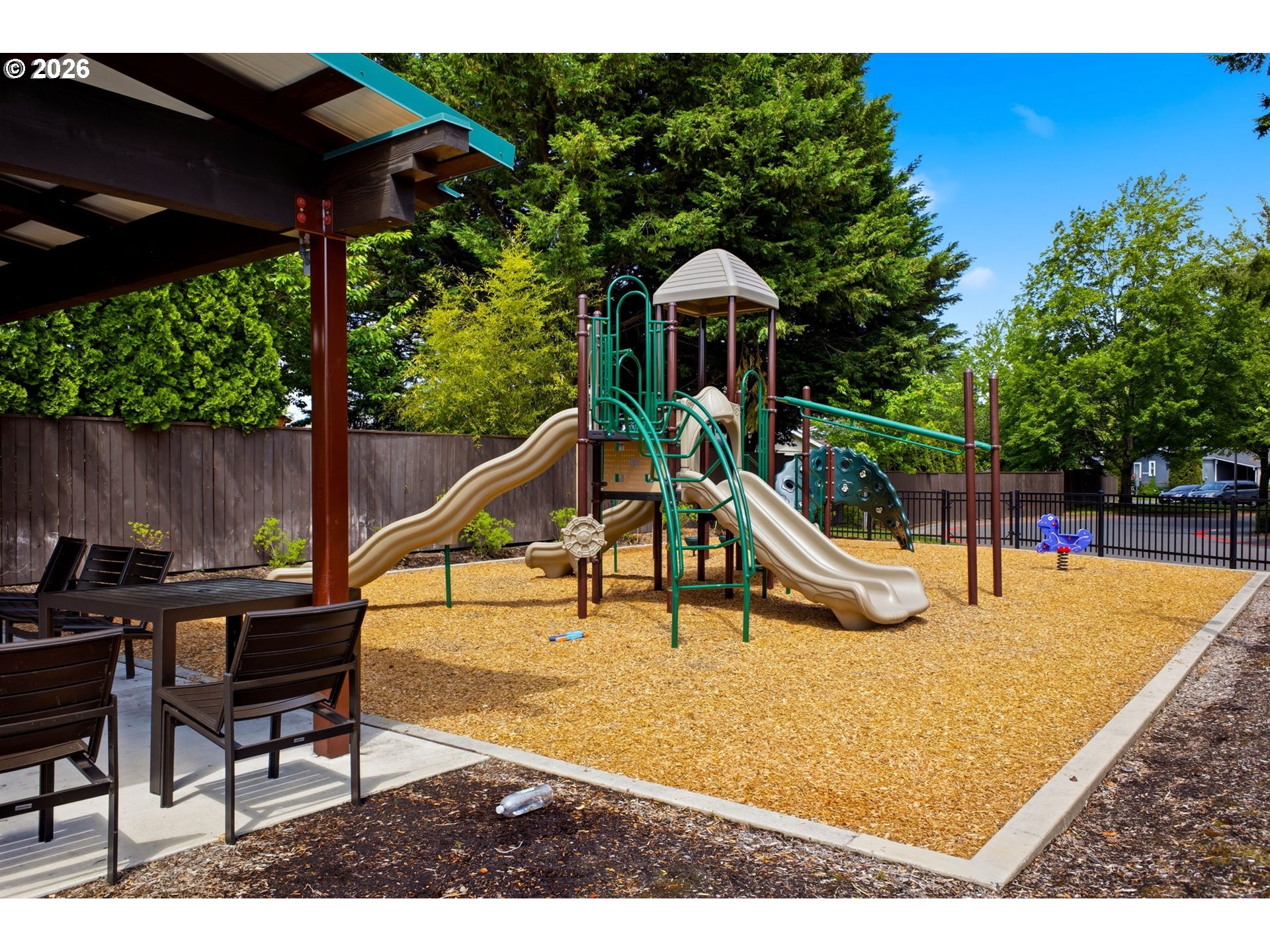 851 Southwest Sunset Way, Unit 28 Troutdale, OR 97060 - Photo 38 of 40