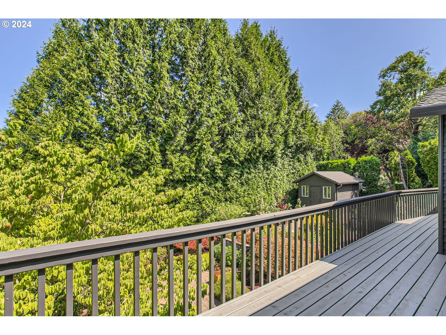 10329 Southwest Porter Street Portland, OR 97225 - Photo 23 of 27 Gallery Image 23