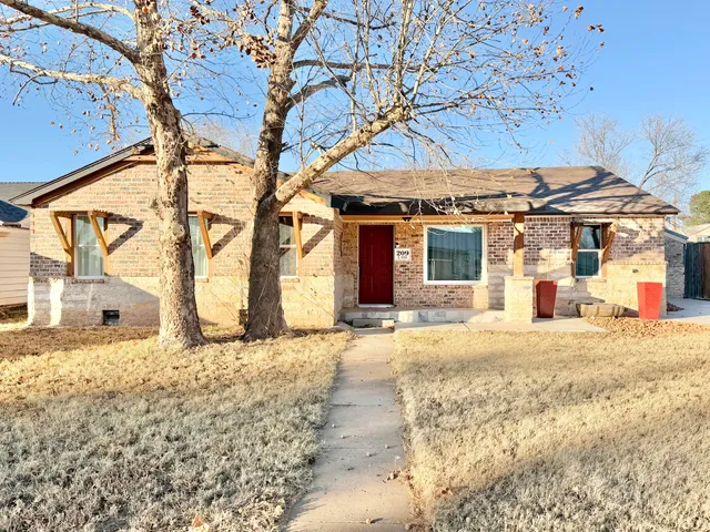 $149,000 | 209 East 15th Street, Littlefield, TX 79339