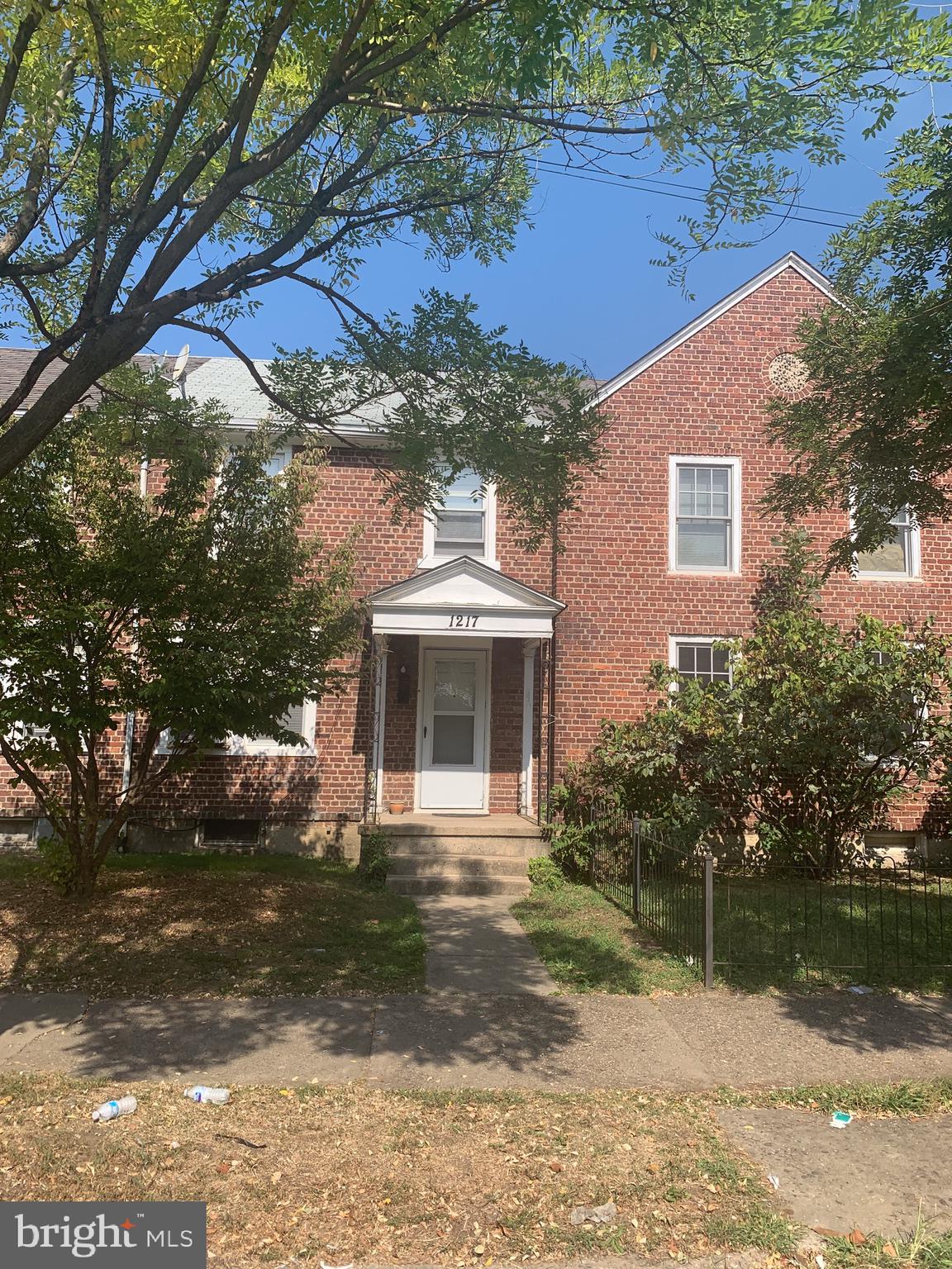 1217 South Octagon Road Camden, NJ 08104 - Photo 1 of 24