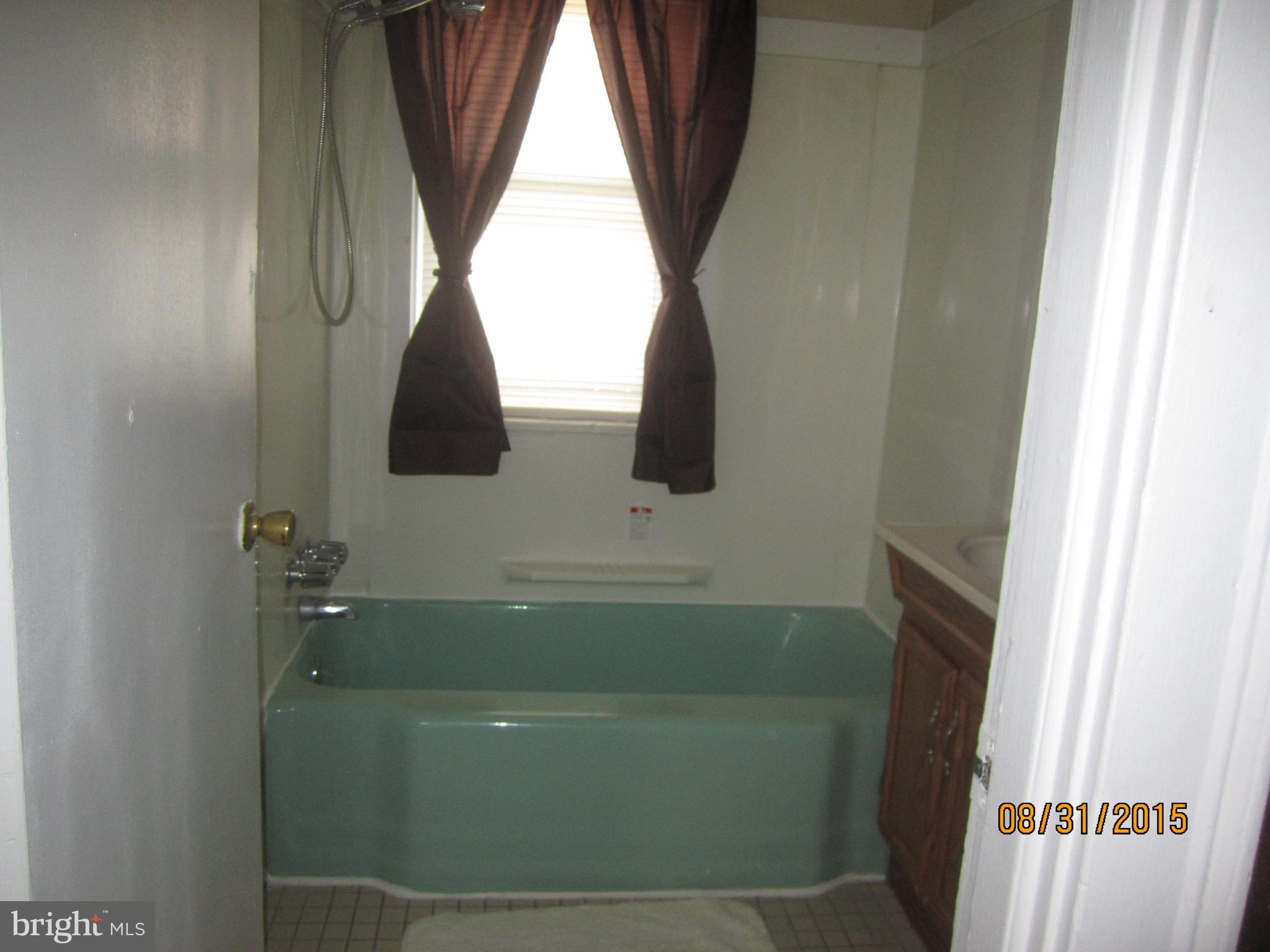 1217 South Octagon Road Camden, NJ 08104 - Photo 17 of 24