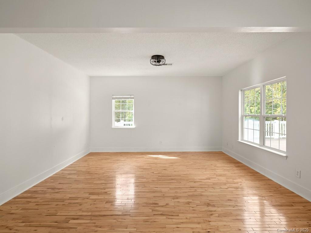 46 Creek Run Road, Unit 4 Candler, NC 28715 - Photo 24 of 37 Gallery Image 24
