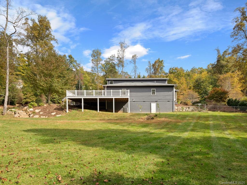 46 Creek Run Road, Unit 4 Candler, NC 28715 - Photo 9 of 37 Gallery Image 9