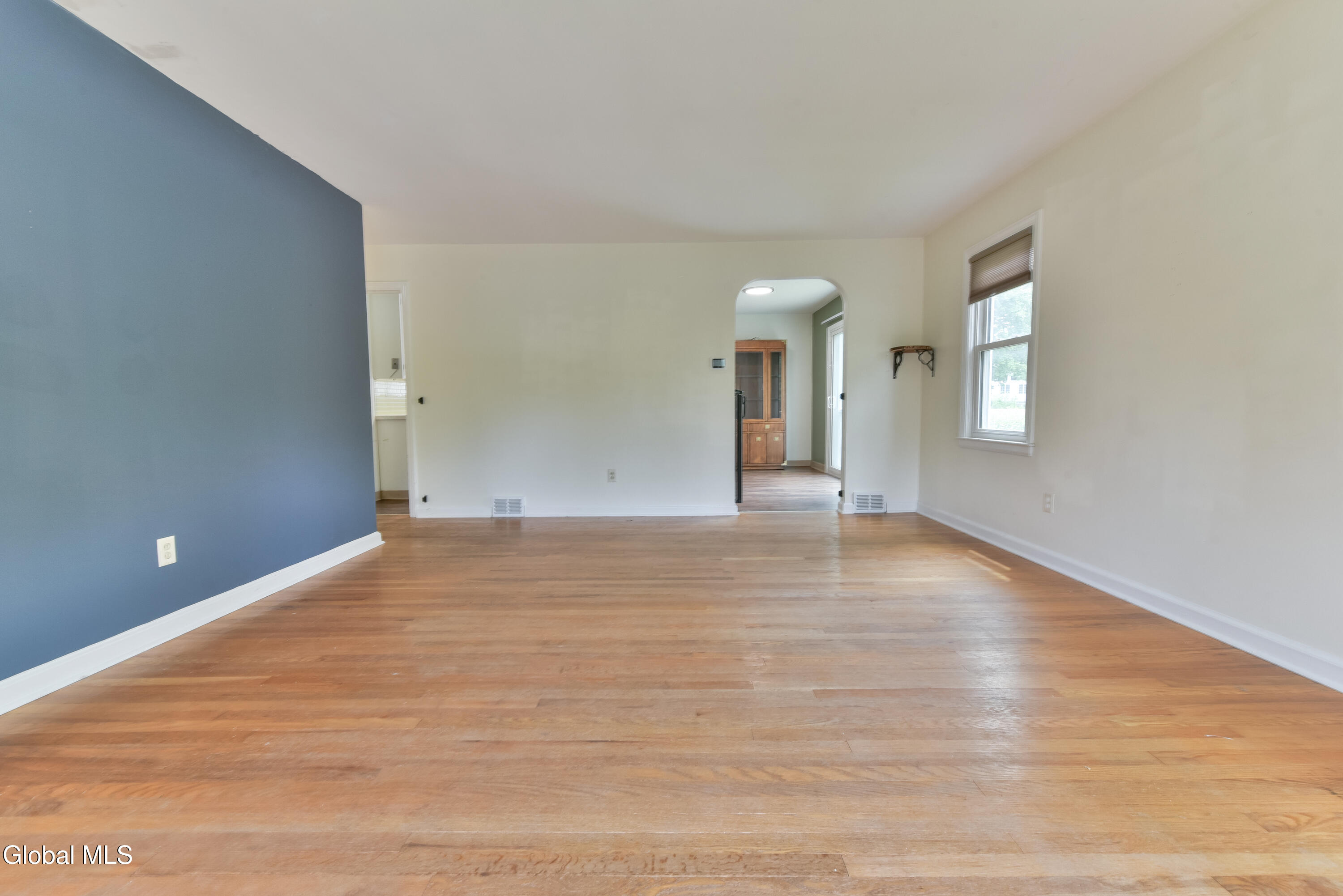 1702 Lenox Road Schenectady, NY 12308 - Photo 12 of 64 12