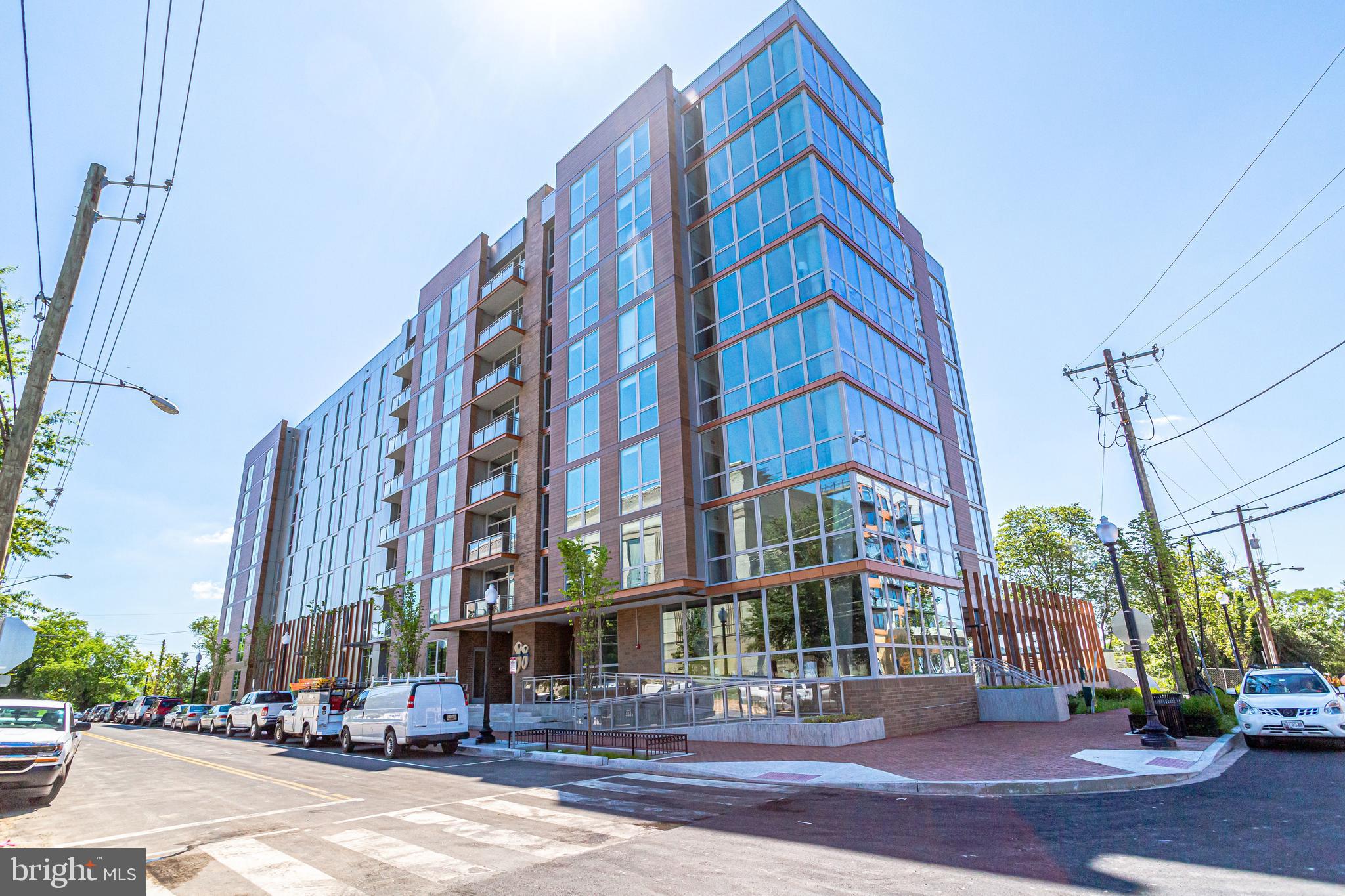 88 V Street Southwest, Unit 605 Washington, DC 20024 - Photo 18 of 50
