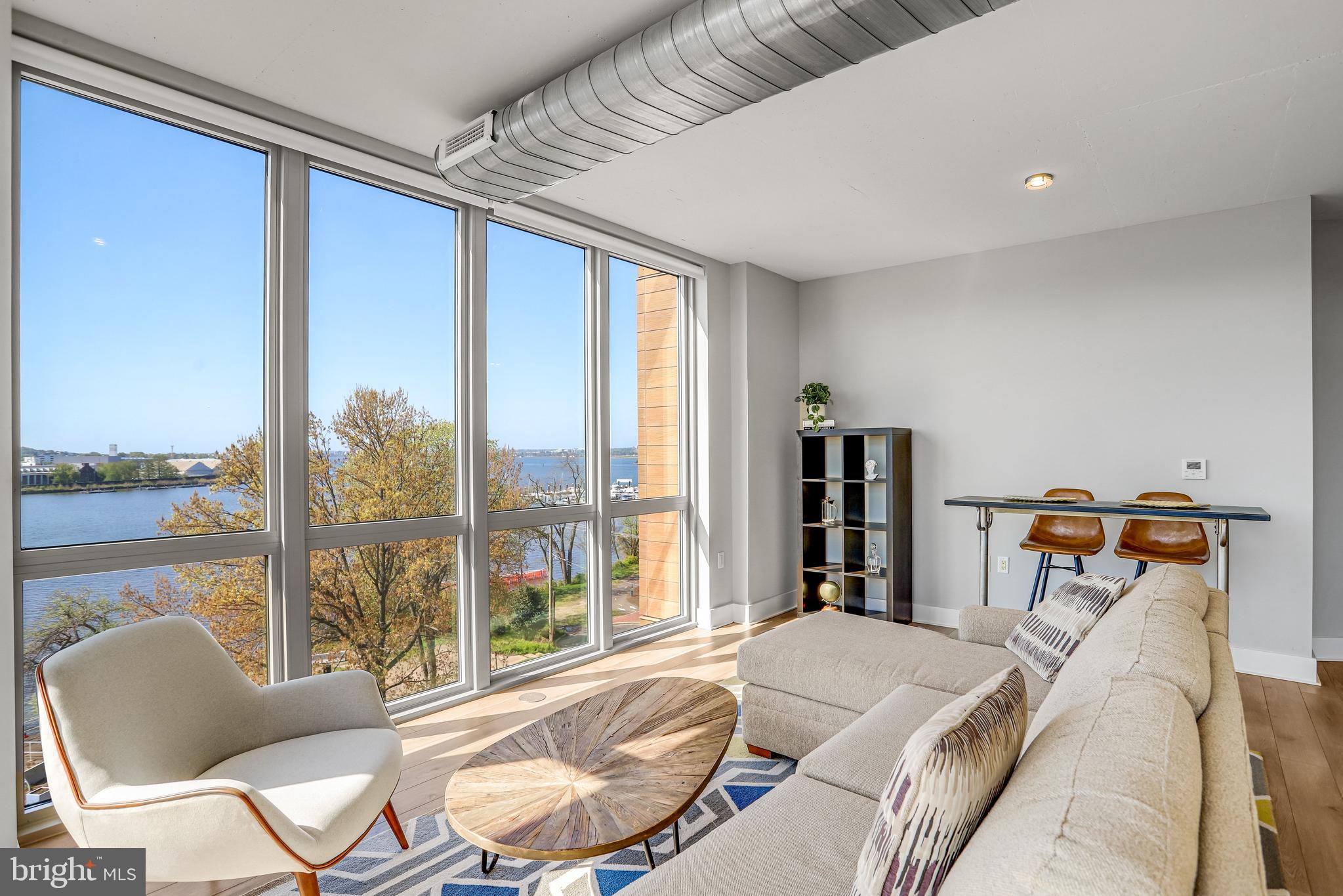 88 V Street Southwest, Unit 605 Washington, DC 20024 - Photo 4 of 50