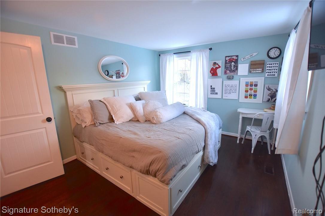 792 Foxhall Road Bloomfield Hills, MI 48304 - Photo 23 of 39 30.JPG