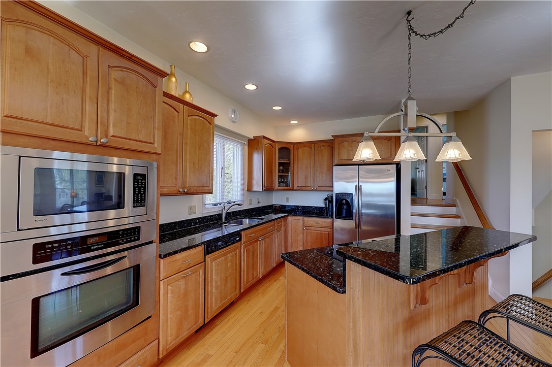 4 Tidewater Road Narragansett, RI 02882 - Photo 11 of 40 Gallery Image 11