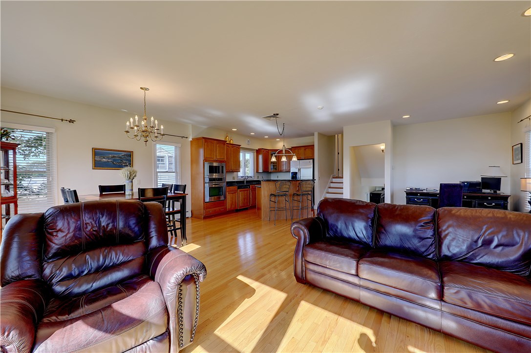 4 Tidewater Road Narragansett, RI 02882 - Photo 14 of 40 Gallery Image 14