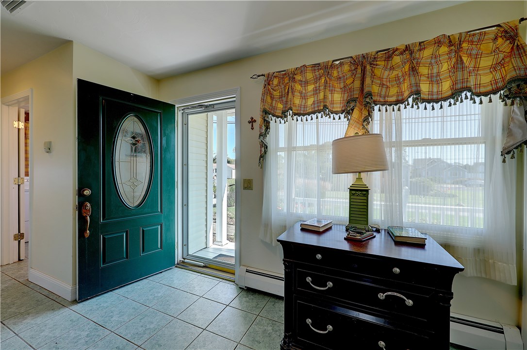 4 Tidewater Road Narragansett, RI 02882 - Photo 3 of 40 Gallery Image 3
