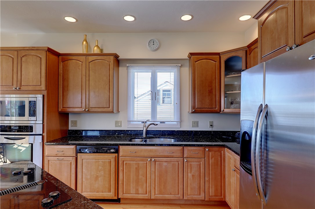 4 Tidewater Road Narragansett, RI 02882 - Photo 8 of 40 Gallery Image 8