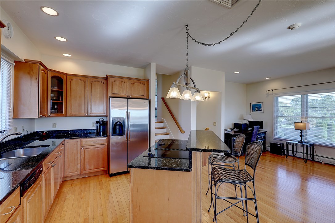 4 Tidewater Road Narragansett, RI 02882 - Photo 10 of 40 Gallery Image 10