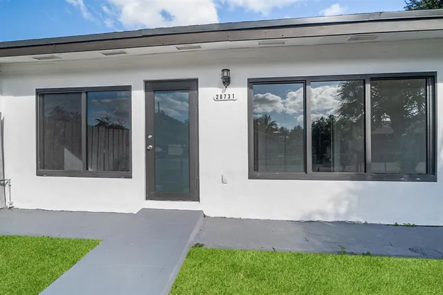 $449,900 | 20731 Northwest 41st Avenue Road, Miami Gardens, FL 33055