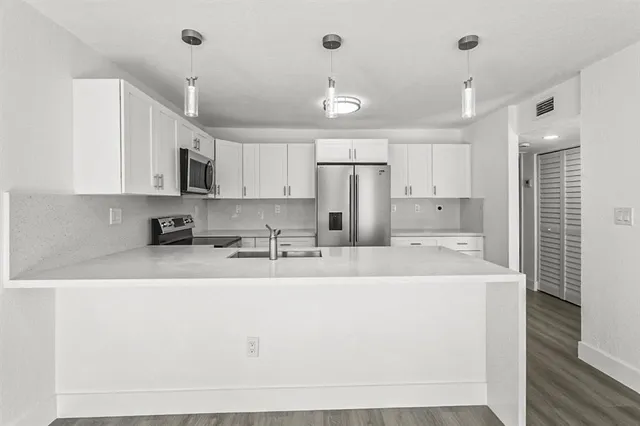 $449,900 | 20731 Northwest 41st Avenue Road, Miami Gardens, FL 33055