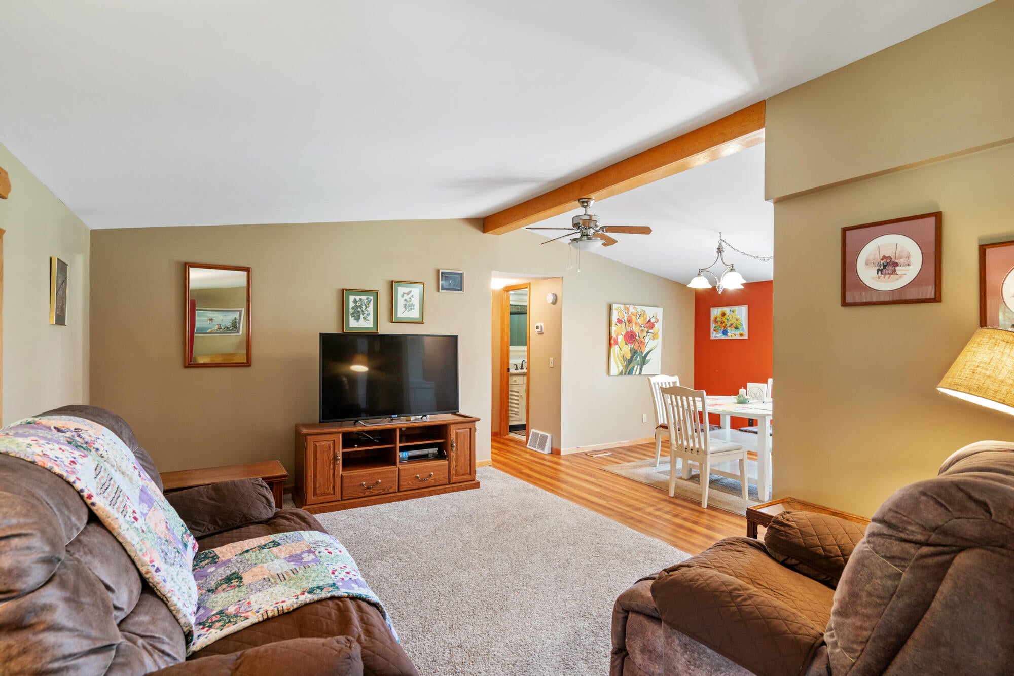 77 West Vfw Road Cheboygan, MI 49721 - Photo 22 of 42 living room (2)