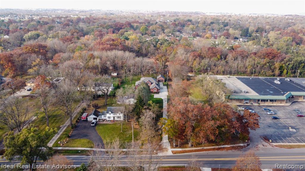 52679 Shelby Road Utica, MI 48316 - Photo 57 of 64 Gallery Image 57
